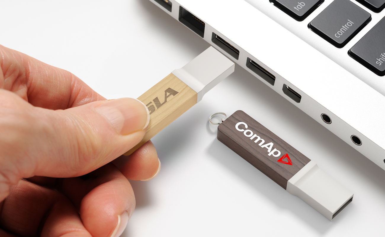 Carve - Chiavette USB Legno gallery thumbnail