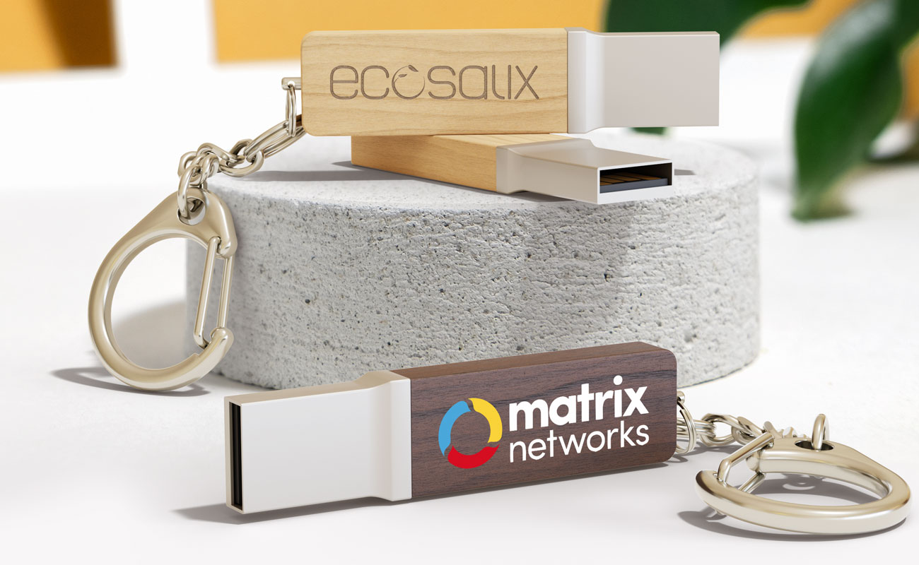 Carve - Chiavetta USB in Legno gallery thumbnail