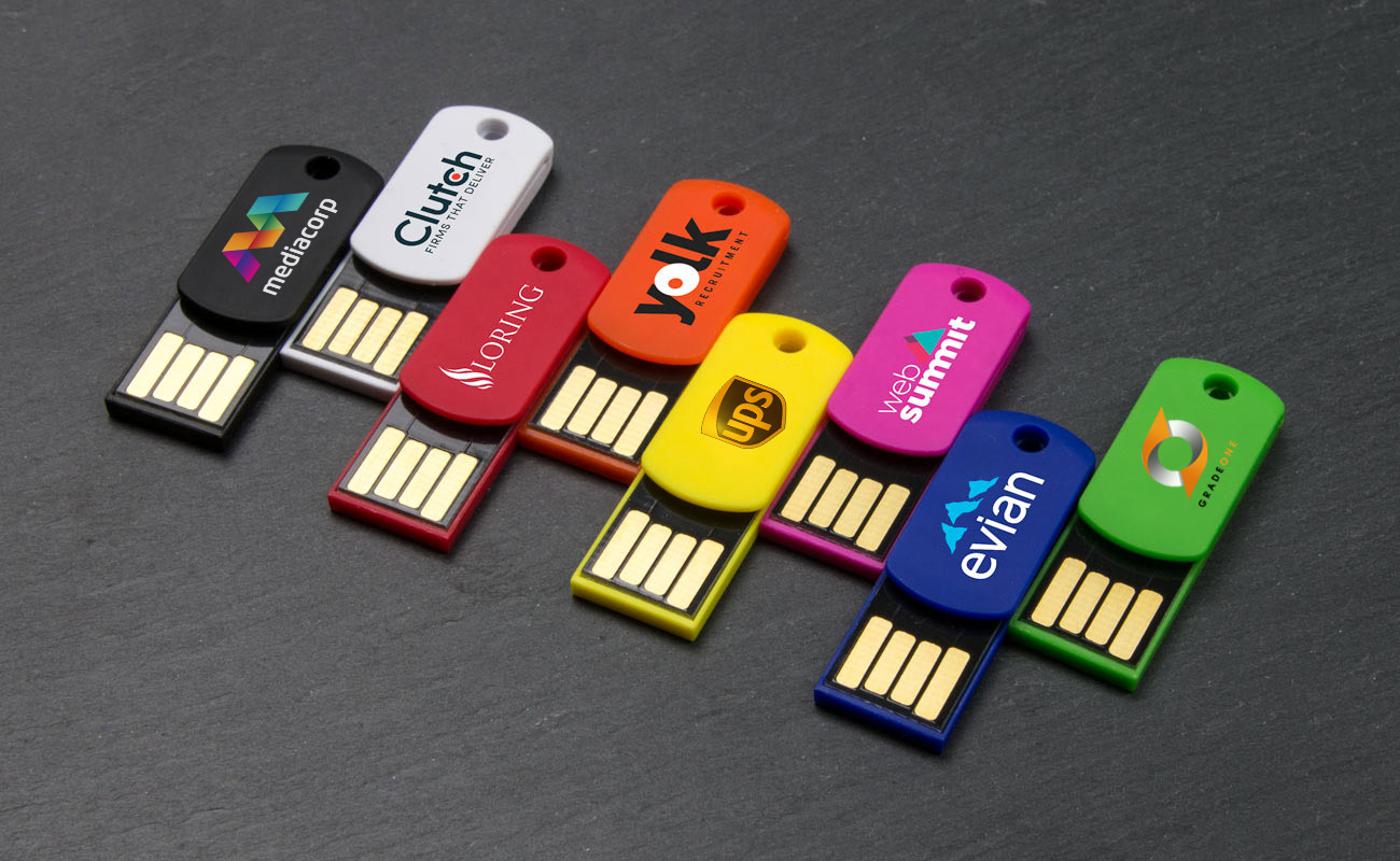 Clip - Chiavette USB con clip ferma-fogli personalizzate