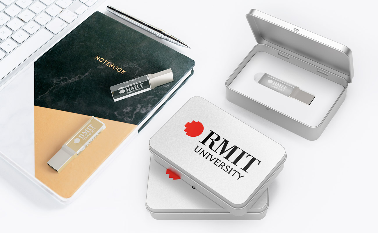 Crystal - USB con logo personalizzate in vetro gallery thumbnail