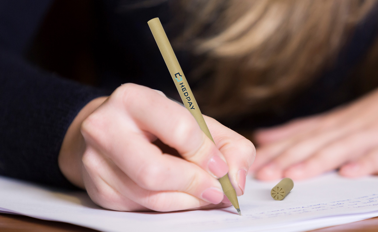 Earth - Penne in cartone con logo gallery thumbnail