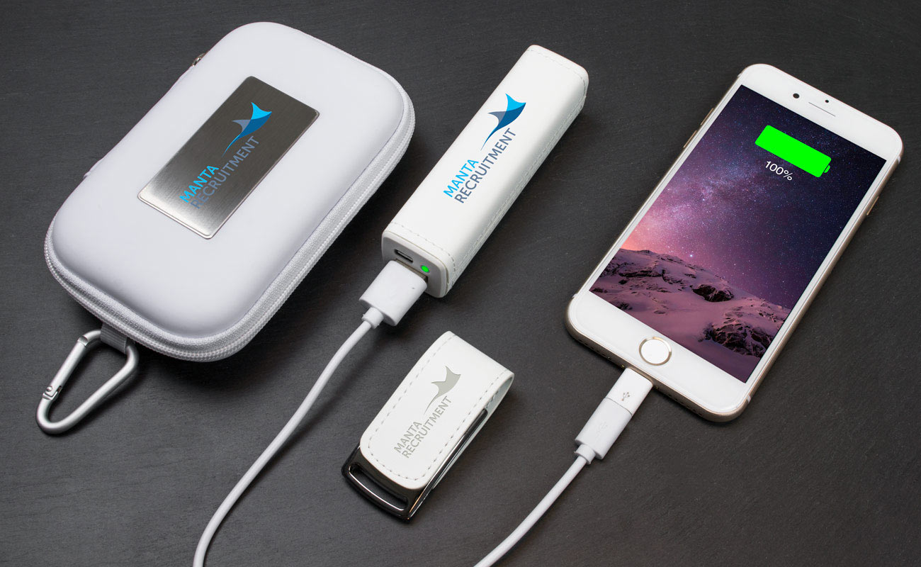 Leather S - Pacchetti di merchandising personalizzati gallery thumbnail