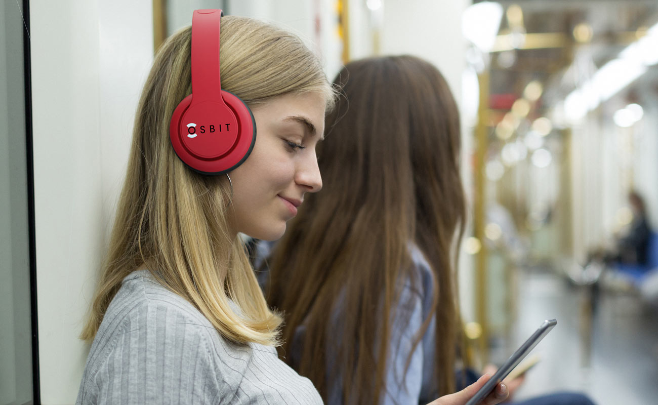 Mambo - Cuffie Logo gallery thumbnail