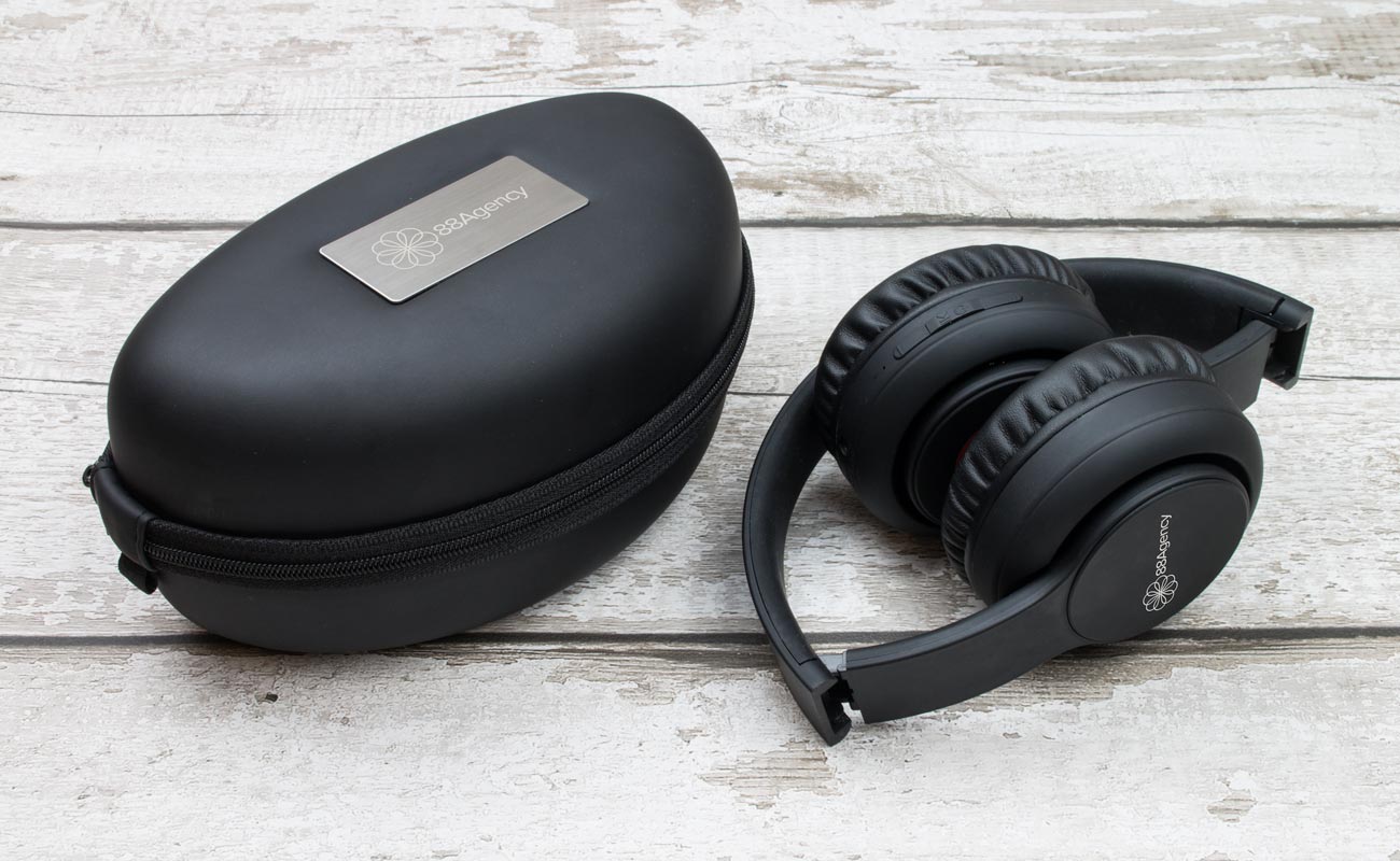 Mambo - Auricolari Personalizzate gallery thumbnail