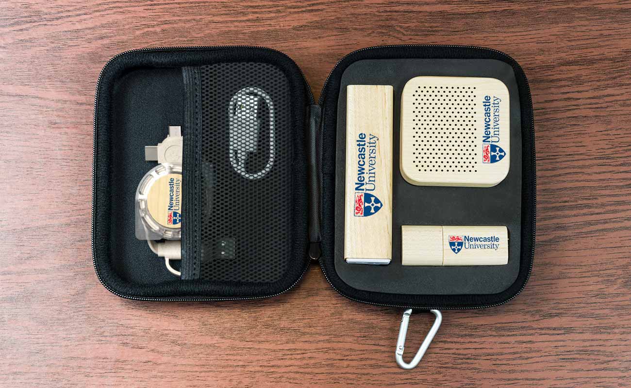 Maple L - Pacchetti di merchandising promozionali personalizzati con logo gallery thumbnail