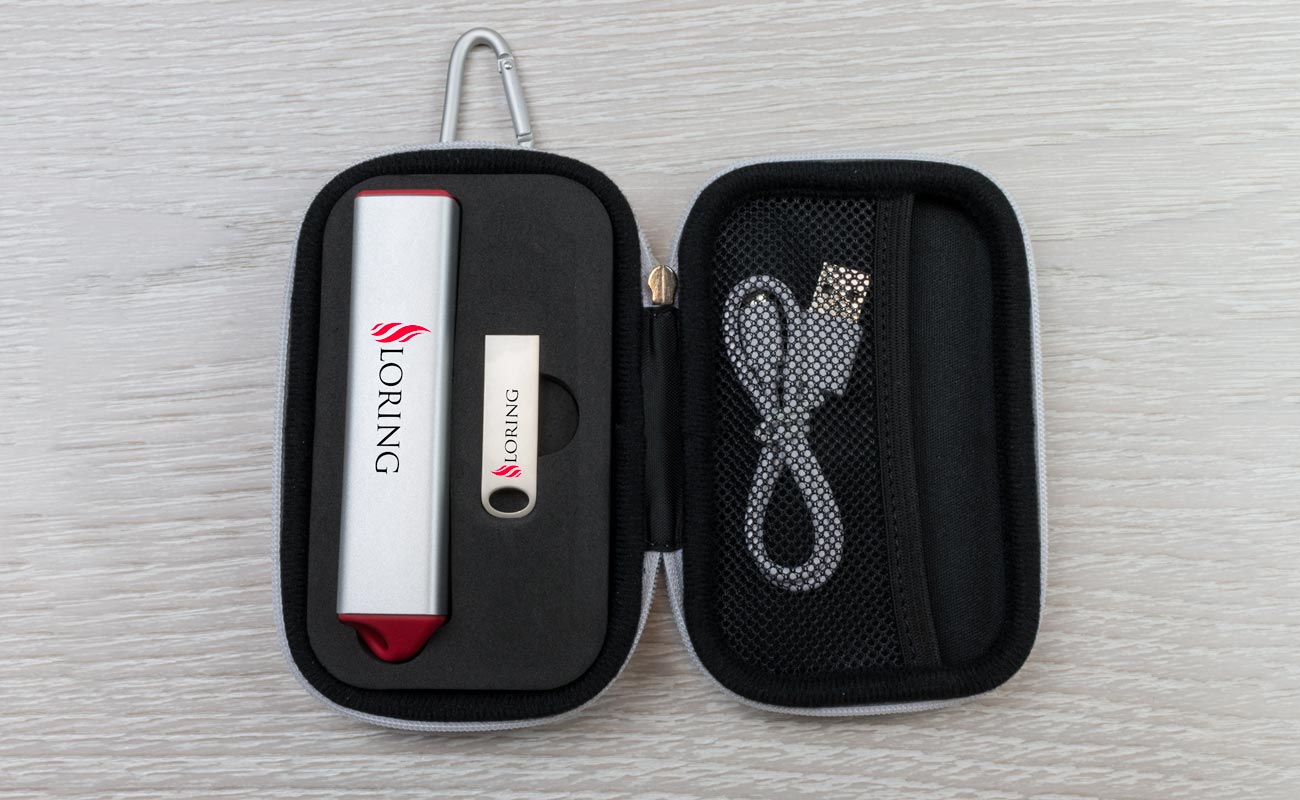 Metal S - Pacchetti di merchandising con logo gallery thumbnail