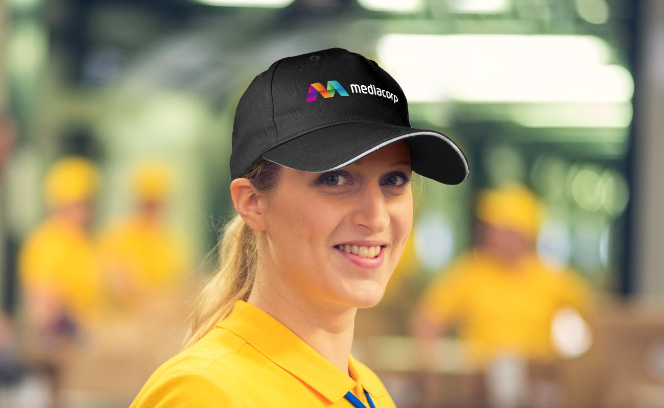 Mode Plus - Cappelli personalizzati con logo aziendale gallery thumbnail