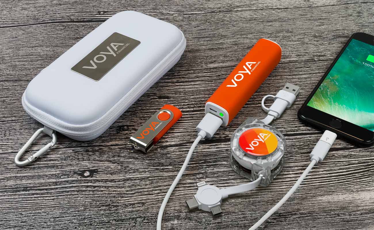 Pure M - Pacchetti di merchandising personalizzati gallery thumbnail