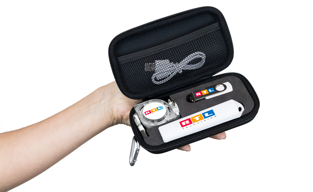 Pure M - Pacchetti di merchandising promozionali personalizzati con logo gallery thumbnail