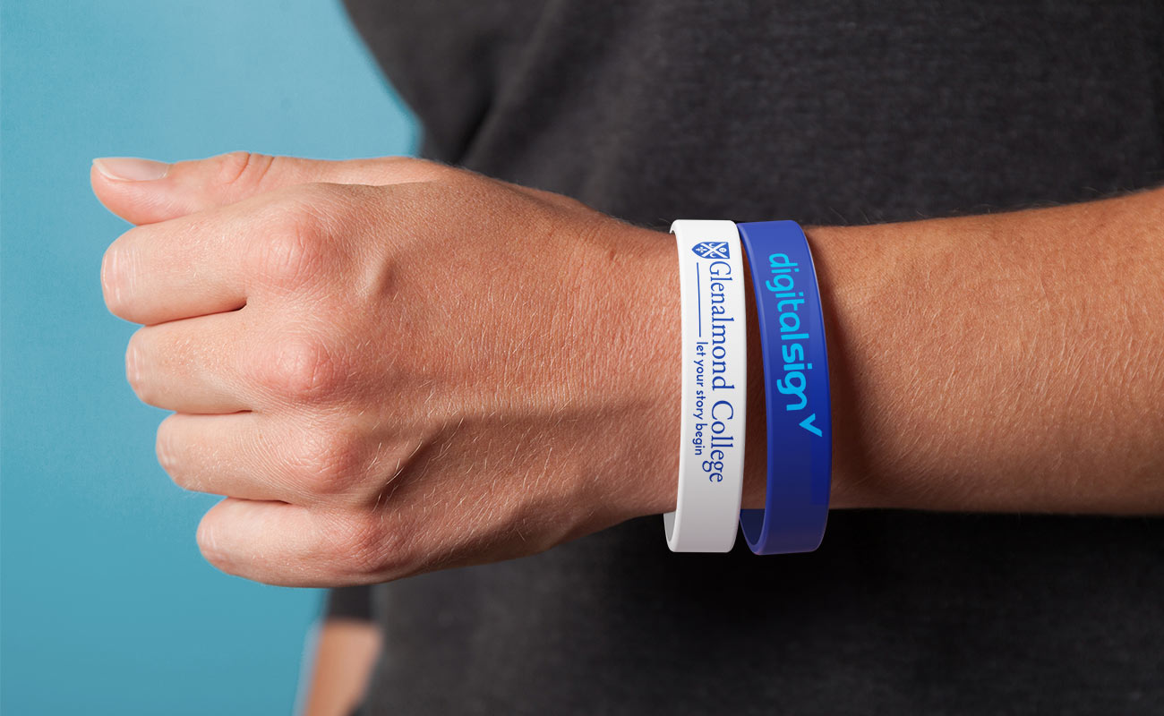 Revo - Braccialetti in silicone personalizzati gallery thumbnail