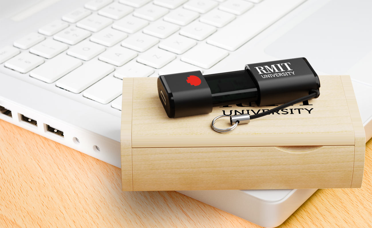 Shift - Pen Drive Personalizzate con USB-C gallery thumbnail