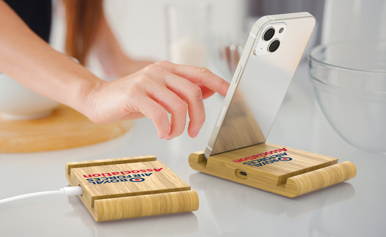 Terra - Personalizzazione Caricatore Wireless gallery thumbnail