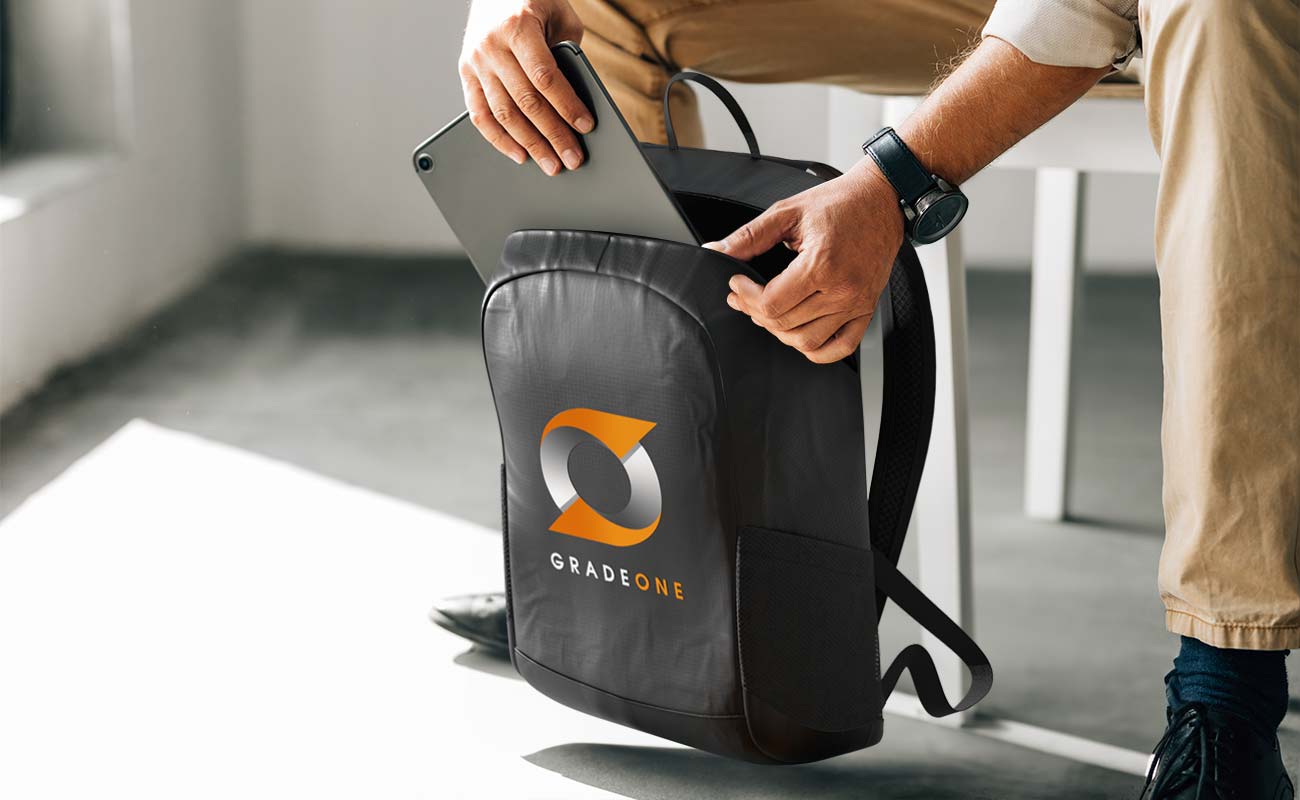 Trip - Zaini personalizzati con logo gallery thumbnail