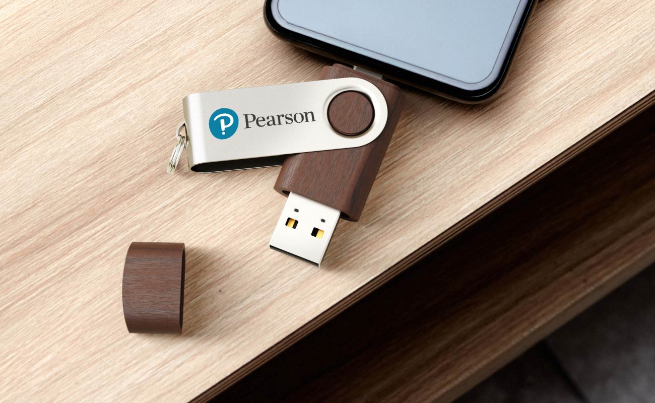 Twister Go Wood - USB Personalizzate con USB-C gallery thumbnail