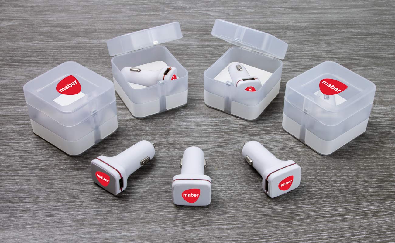 Vista - Personalizzazione Caricabatteria per Auto gallery thumbnail